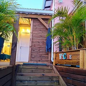 Studio Avec Vue Sur La Piscine Privee Et Jardin Clos A Anne Appartement Sainte-Anne (Grande-Terre)